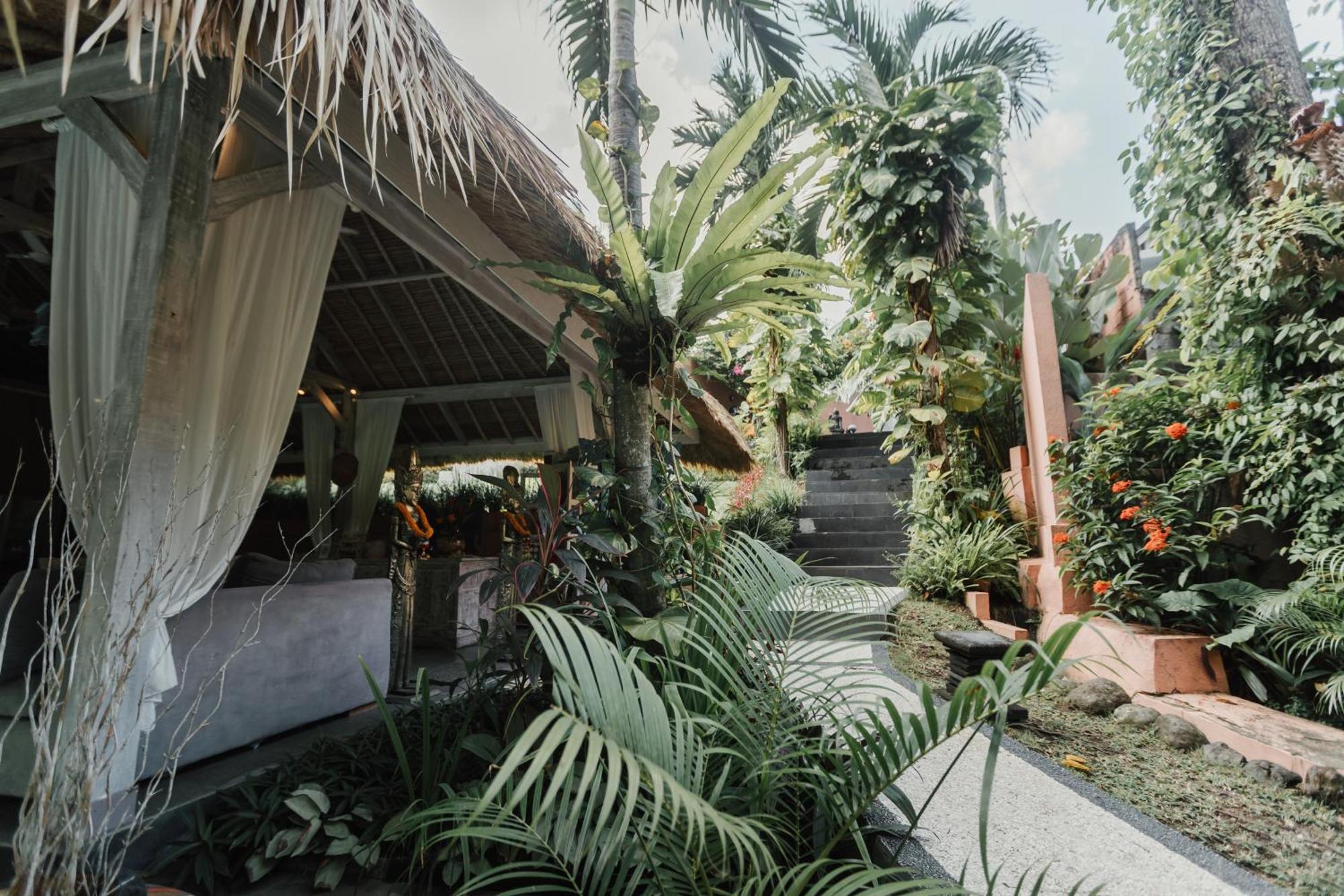 Maylie Bali Villa & Bungalows Canggu Exteriör bild